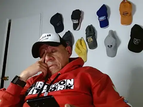 AlekNoir webcam