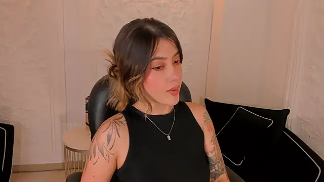 EveBensonX webcam