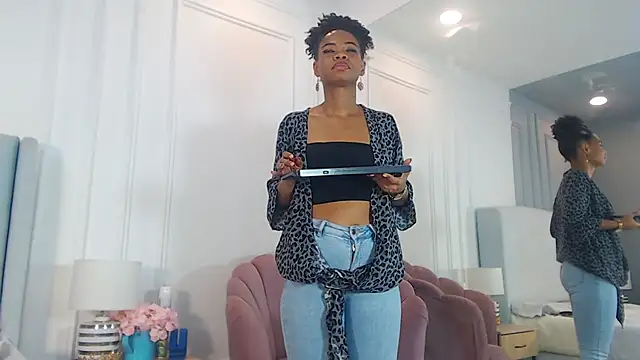 ChantalGarner webcam