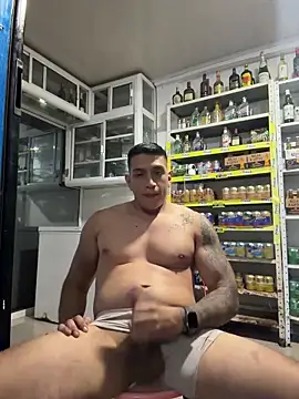 OliverWest04 webcam