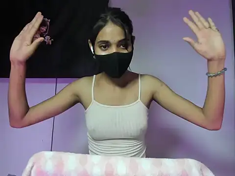 Shanaya_xo webcam