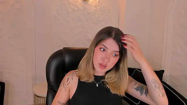 EveBensonX webcam