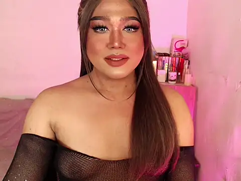 MelindaOnDuty_ webcam