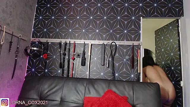 lorna_cox_bdsm webcam