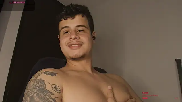 BjornSteel live cam on StripChat