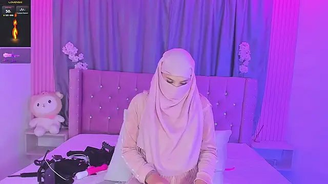 Nayla-Mouna webcam