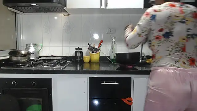 kateleyagrey webcam
