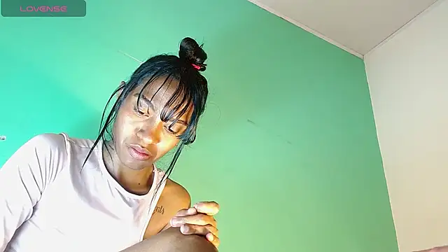avaleri_cherry webcam
