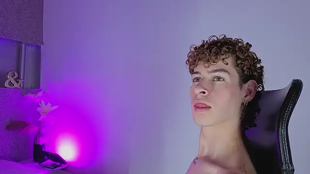 nova_salvatore webcam