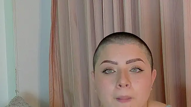 CamilaRougee webcam