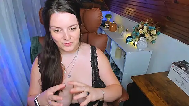 ErinMarshall webcam