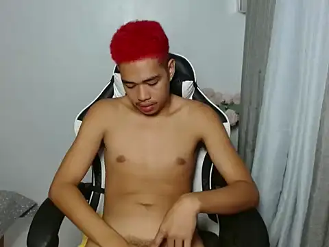 curlyasian_njxx webcam