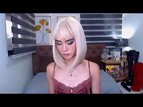 JuicyCockThea webcam