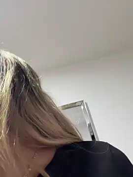 Mia_Rosee1 webcam