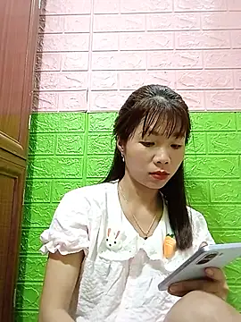 AmyLinee01 webcam
