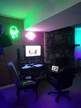 chronic_vibez webcam