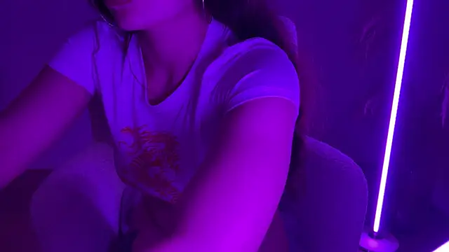 MewDoll webcam