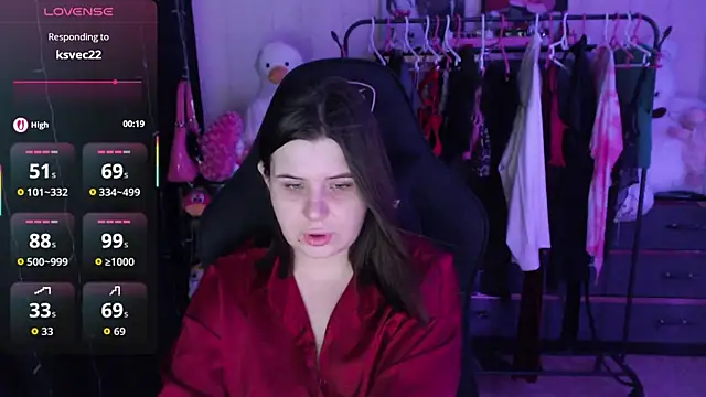 AmyVibess webcam