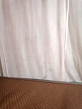 Mimi2kk webcam
