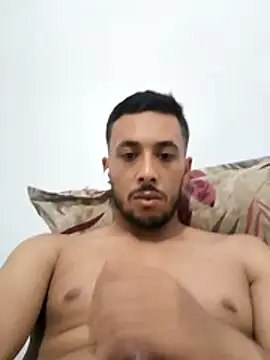 Naymik911 webcam