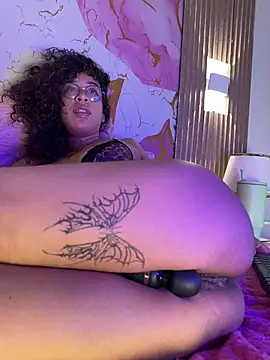 Woo_isDaphne webcam