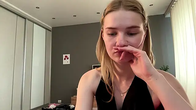PlasaRima live sex cam