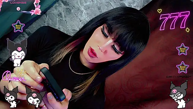 Megaan_Dolll live cam on StripChat