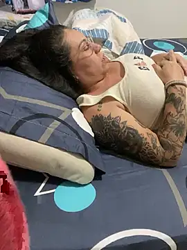 HealingHoney webcam