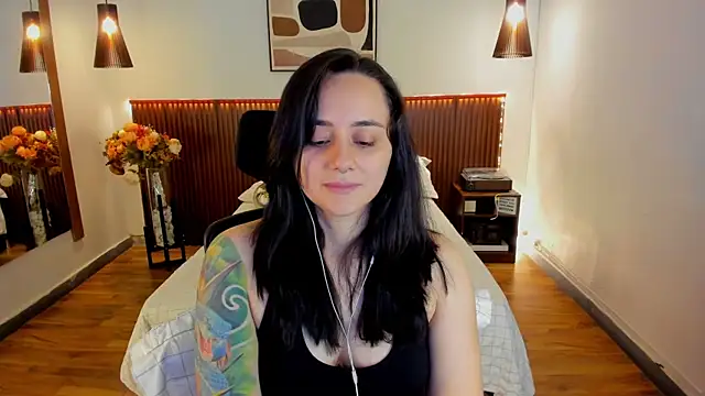KatherineBond webcam