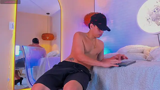 Benjamin_More webcam