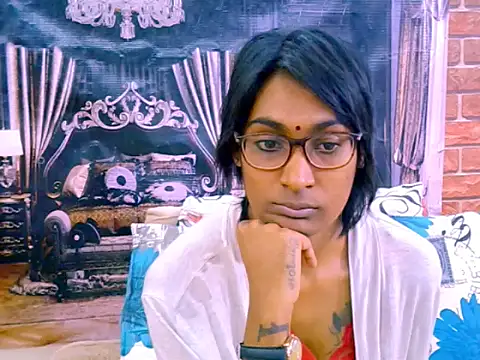 IndianRebel4u2Luv webcam