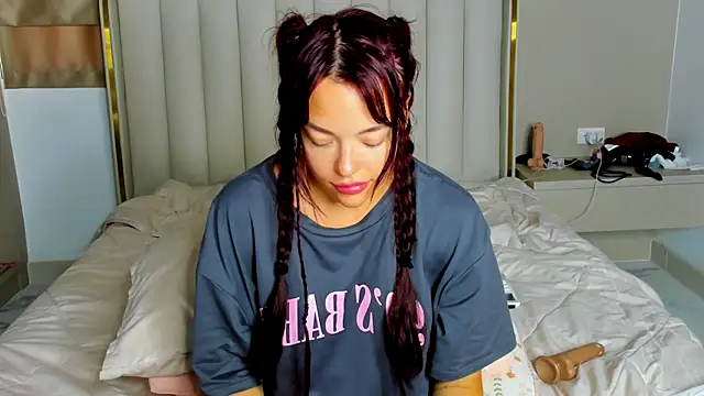 stellaa_quenn webcam