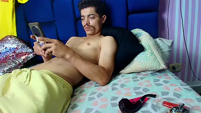 taylor_Stele webcam