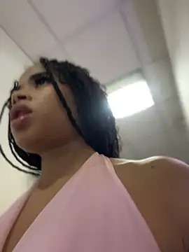 EmmaExoticaXXX webcam