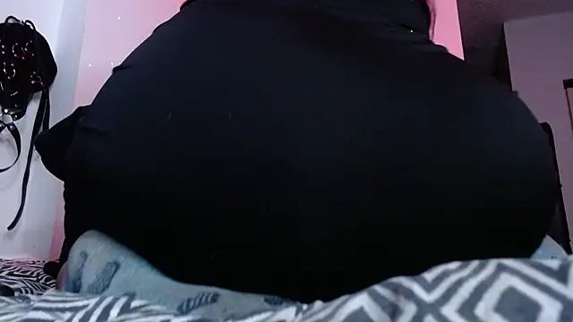 Carolina_Bluee webcam