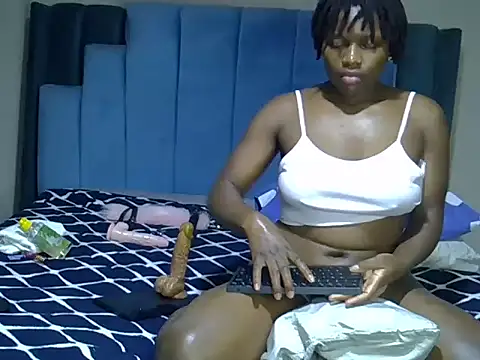 melanin_moon webcam