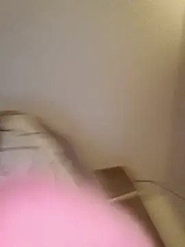 SlimGay98 webcam