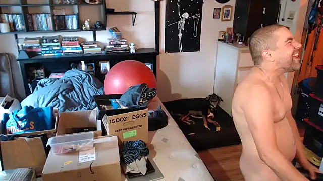 Daddy_Werewolf webcam