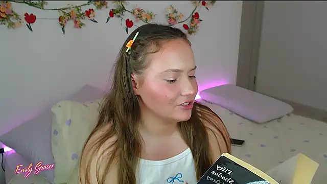EmilyxxGraces webcam