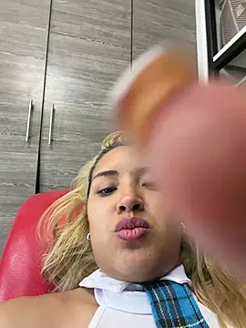 RubiaMorena webcam