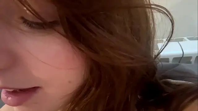 Kissme_Kira webcam
