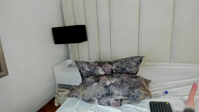 CoralRuiz webcam