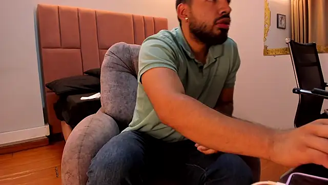 Massimo_Moretti webcam