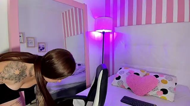 Samantha_Lenox webcam