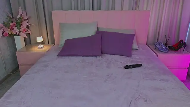 Ariana_Petite webcam