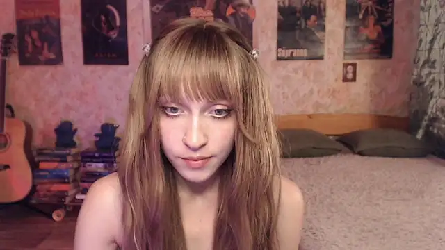 Friendly_Ellie webcam
