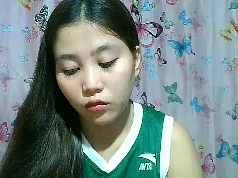 SexyAsianPussy4u live cam on StripChat