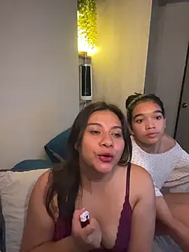 Poli_amor2025 webcam