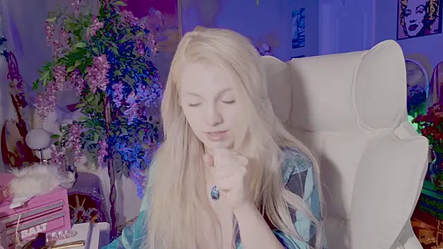 talulaa - Talulaa's free webcam - UK Sex Cams