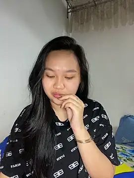 Almira6868 webcam